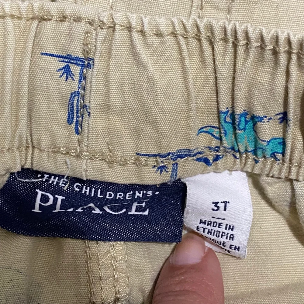 The Children's Place Khaki Shorts with Dinosaur Print Size 3T